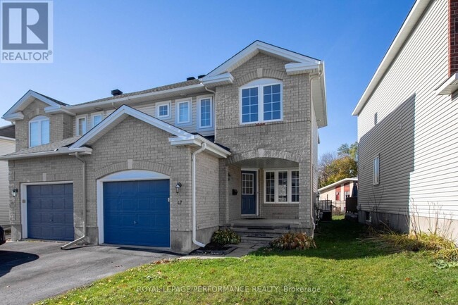 property at 47 Steel St