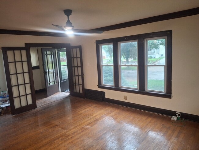 306 N 71st St, Unit Lower in Milwaukee, WI - Building Photo - Building Photo