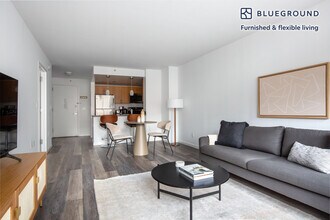 229 Chrystie St in New York, NY - Building Photo - Building Photo