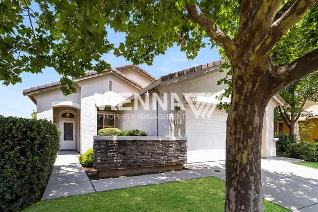 232 Fremantle Ct in Roseville, CA - Building Photo - Building Photo