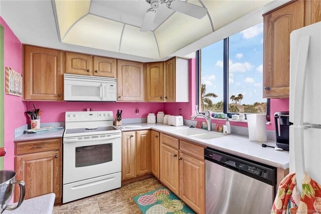 property at 3392 NE Causeway Blvd