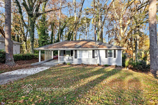 2513 Riggs Dr in East Point, GA - Building Photo - Building Photo