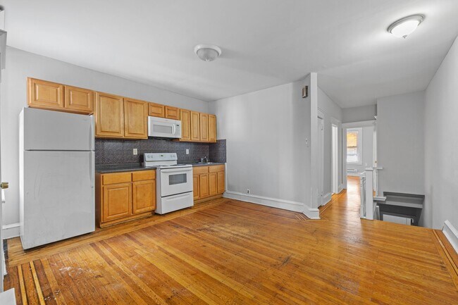 1609 W Nedro Ave in Philadelphia, PA - Building Photo - Building Photo