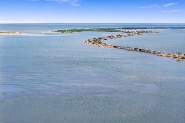 88 New Jersey Dr in Dunedin, FL - Building Photo - Building Photo