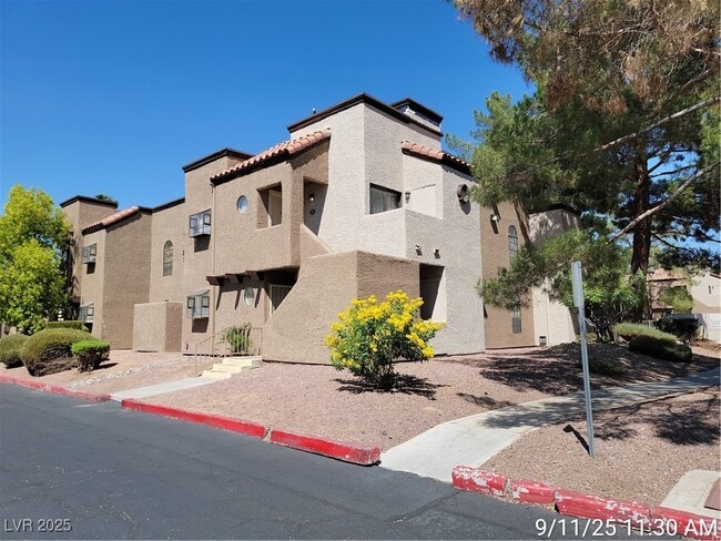 property at 2984 Juniper Hills Blvd