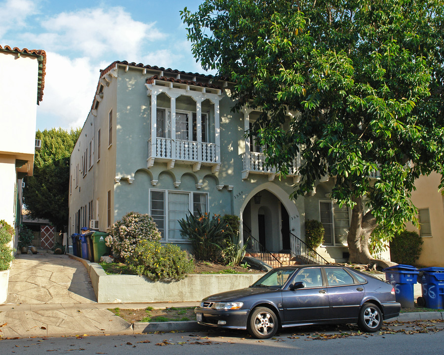 356 N Gardner St in Los Angeles, CA - Building Photo