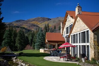 2590 W Snake Crk Rd in Midway, UT - Building Photo - Building Photo