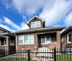 1620 N Laramie Ave in Chicago, IL - Building Photo