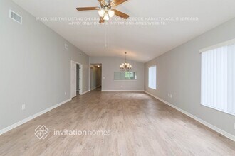 18144 Canal Pointe St in Tampa, FL - Foto de edificio - Building Photo