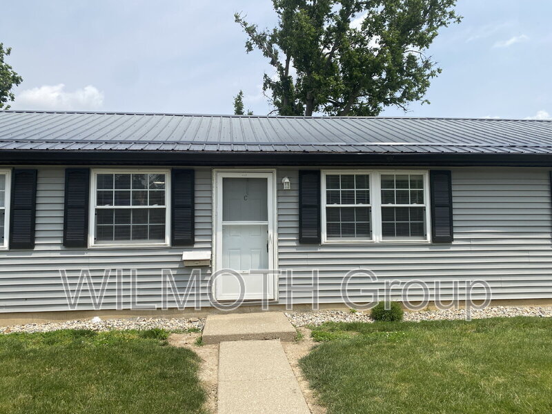 904 Sloan St in Crawfordsville, IN - Building Photo