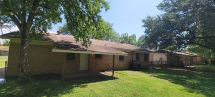 3213 Red Bud Ln in Shreveport, LA - Building Photo - Building Photo