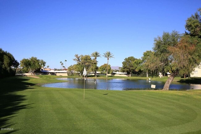 7950 E Camelback Rd, Unit 402 in Scottsdale, AZ - Building Photo - Building Photo