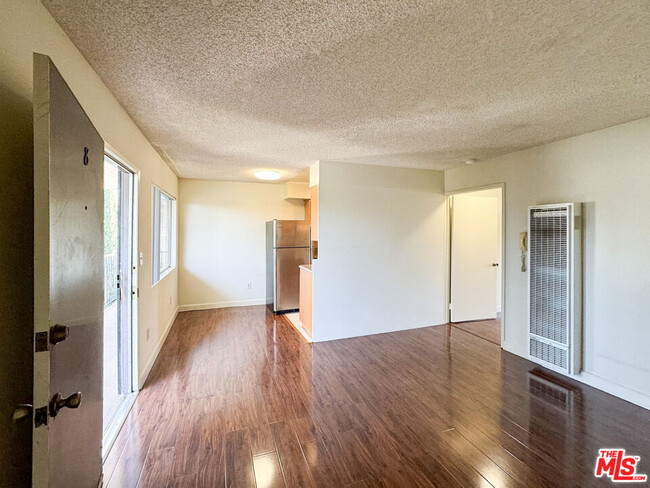 property at 4439 Price St