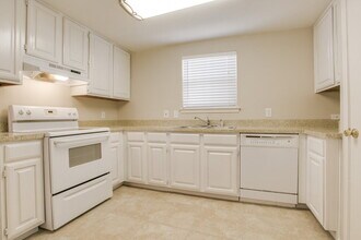 719 Nightingale Cir in Mansfield, TX - Building Photo - Building Photo