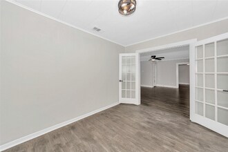 427 W Ball St in Weatherford, TX - Building Photo - Building Photo