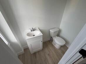 49 S Bedford St in Carlisle, PA - Foto de edificio - Building Photo