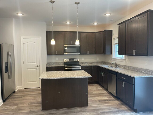 1089 Harvest Ct in Harrisonburg, VA - Building Photo - Building Photo
