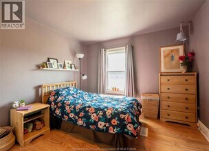 1064 Monmouth Rd in Windsor, ON - Building Photo - Building Photo