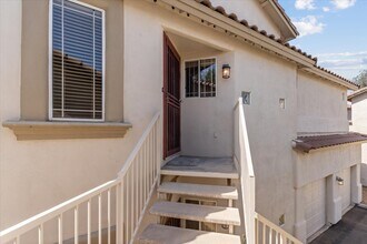 9750 N Monterey Dr, Unit #32 in Fountain Hills, AZ - Foto de edificio - Building Photo