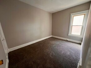 8713 Jeffries Ave in Cleveland, OH - Building Photo - Building Photo