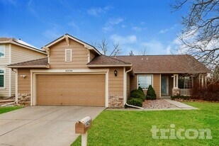 18298 E Baltic Pl in Aurora, CO - Building Photo