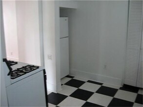 2520 Hopkins St in Houston, TX - Building Photo - Building Photo