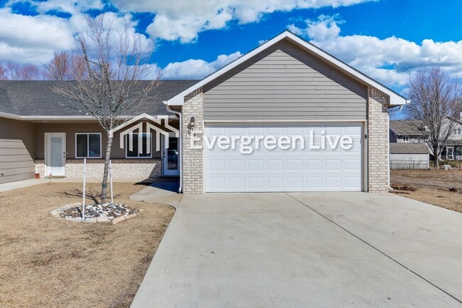 property at 208 Northern Ct