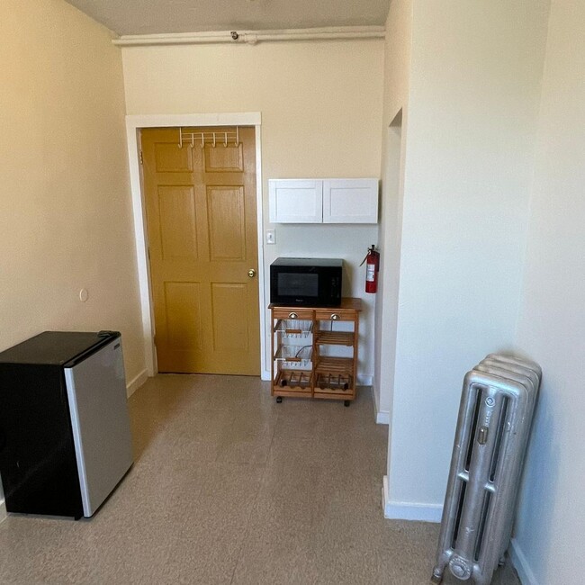property at 1006 Main St
