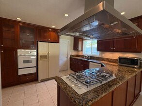 5835 Wheelhouse Ln in Agoura Hills, CA - Building Photo - Building Photo