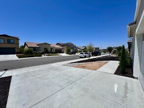 34118 Willow Stone St in Murrieta, CA - Building Photo - Building Photo