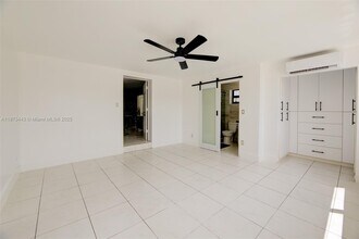 1240 Peri St in Opa Locka, FL - Building Photo - Building Photo