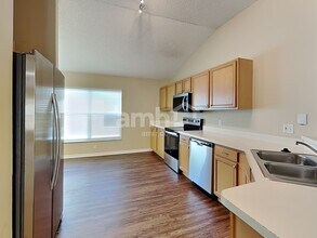 875 Sedgewood Cir in West Melbourne, FL - Building Photo - Building Photo