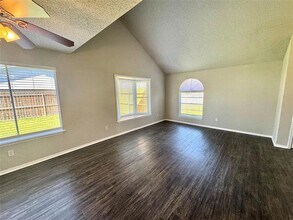 2508 S Center St in Arlington, TX - Building Photo - Building Photo