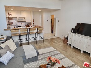 826 Coriander Dr in Torrance, CA - Building Photo - Building Photo