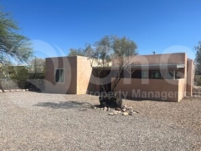 216 E Waverly St in Tucson, AZ - Building Photo - Building Photo