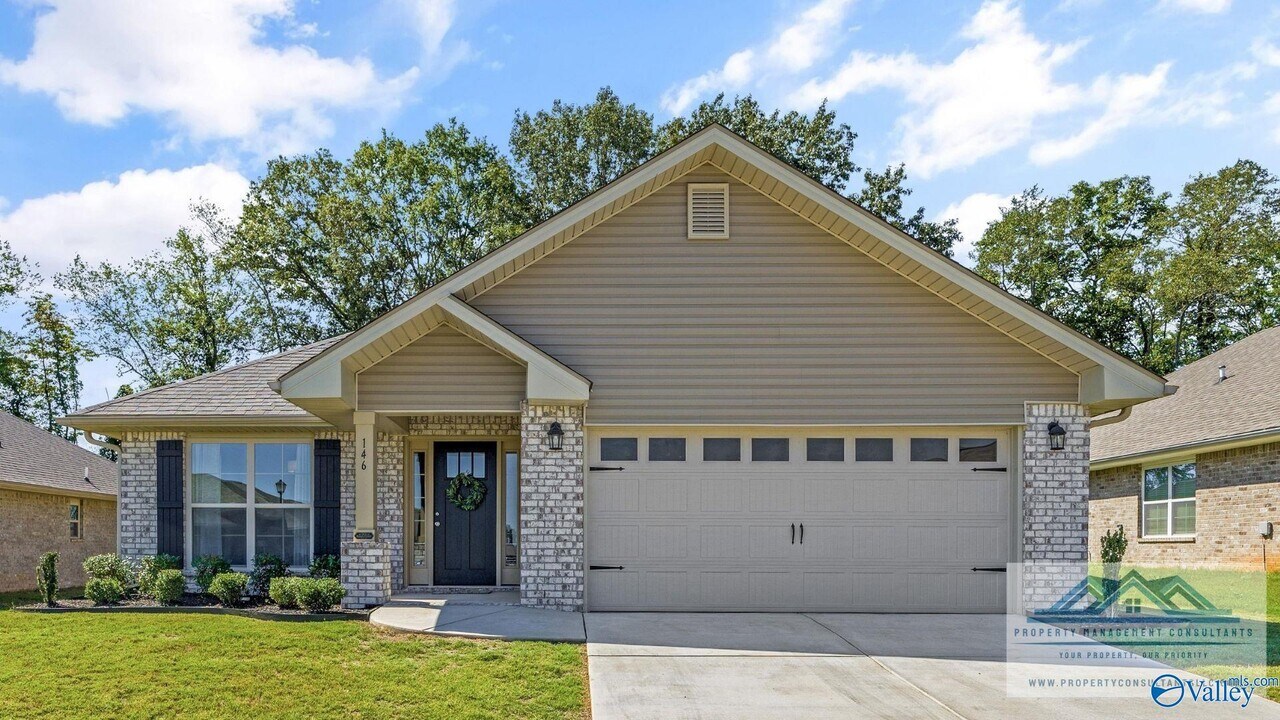 146 Abercorn Dr in Madison, AL - Building Photo