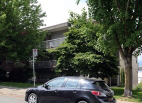 2171 W 1st Ave in Vancouver, BC - Building Photo