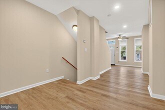 1105 W Hamburg St in Baltimore, MD - Building Photo - Building Photo