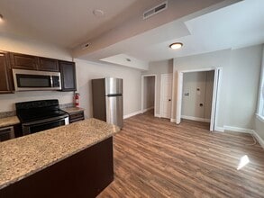 4608 York Rd, Unit 2 in Baltimore, MD - Building Photo - Building Photo