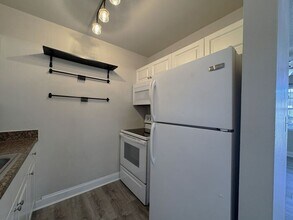 24862 US Hwy in Clearwater, FL - Building Photo - Building Photo