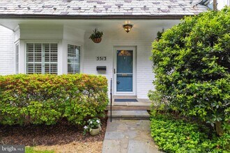 5513 Park St in Chevy Chase, MD - Building Photo - Building Photo