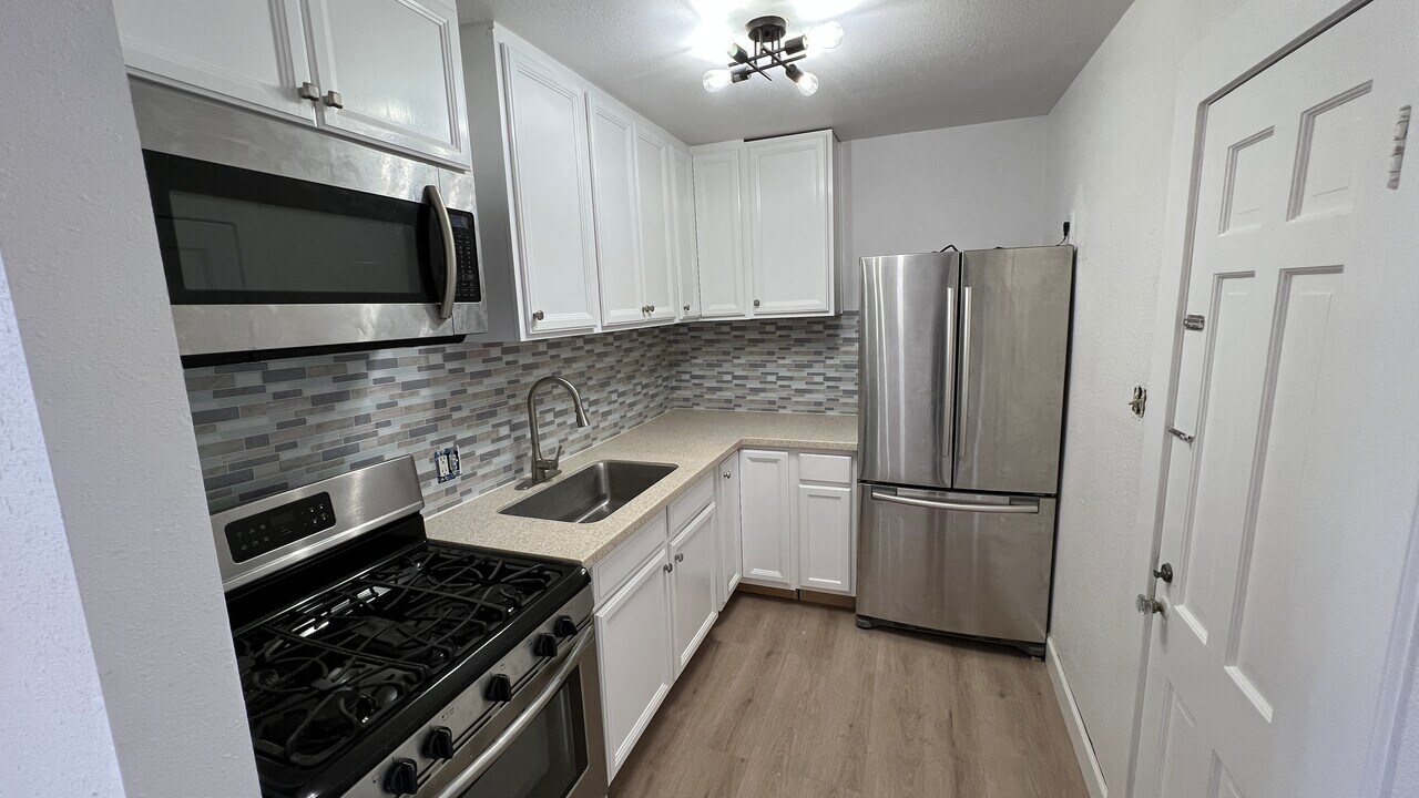 3821 Woodleigh St in Houston, TX - Building Photo