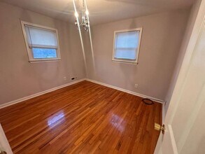 226 S 16th Ave in Manville, NJ - Building Photo - Building Photo