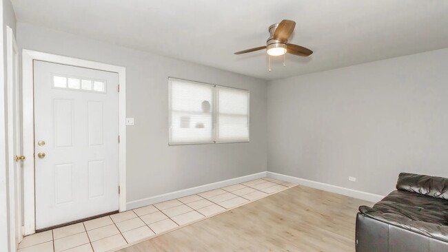 5141 S Carpenter St in Chicago, IL - Building Photo - Building Photo