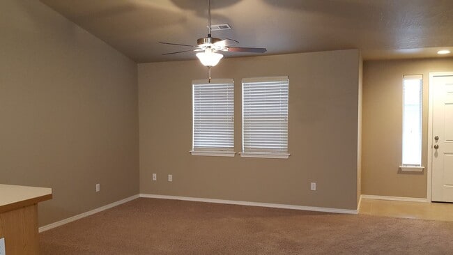 751 N Williams St in Kennewick, WA - Building Photo - Building Photo