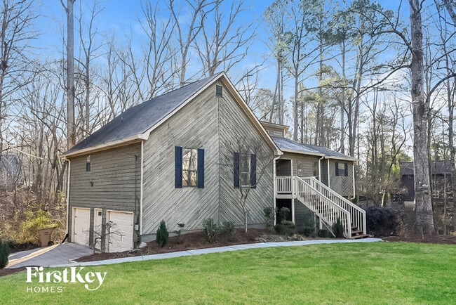 property at 440 Julie Anne Way