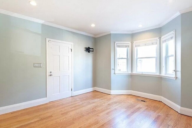 177 H St in Boston, MA - Building Photo - Building Photo