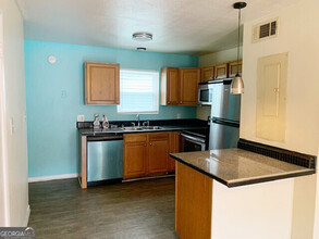 1037 Oglethorpe Ave SW in Atlanta, GA - Building Photo - Building Photo