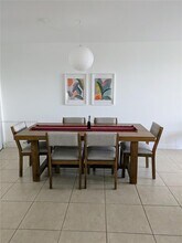 10101 E Bay Harbor Dr in Bay Harbor Islands, FL - Building Photo - Building Photo