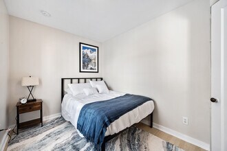 4857-1 S Fox St, Unit Unit 2 in Englewood, CO - Building Photo - Building Photo